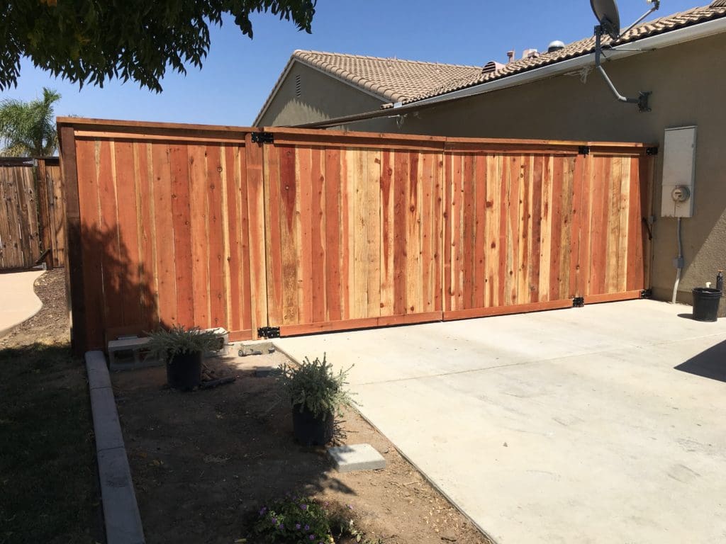 Vinyl privacy fence — tall panel